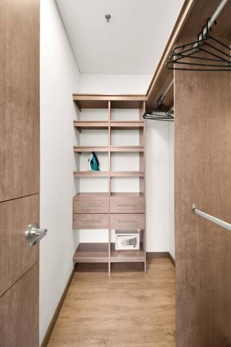Appartement The Place Need In Poblado-medellin 1103 *